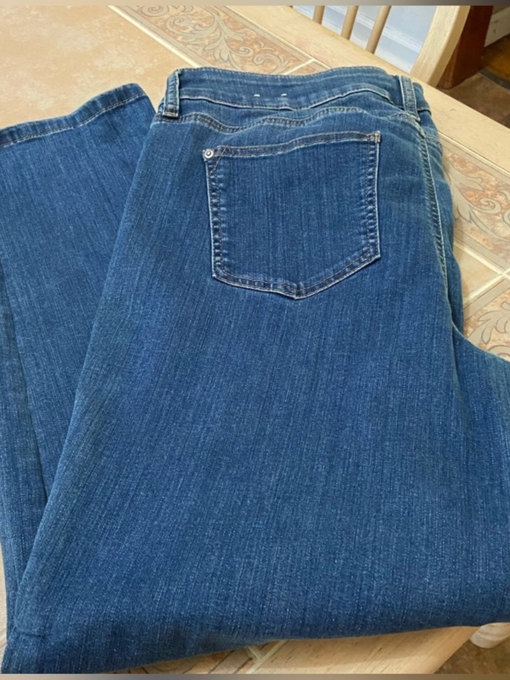 Chico Light wash denim jean